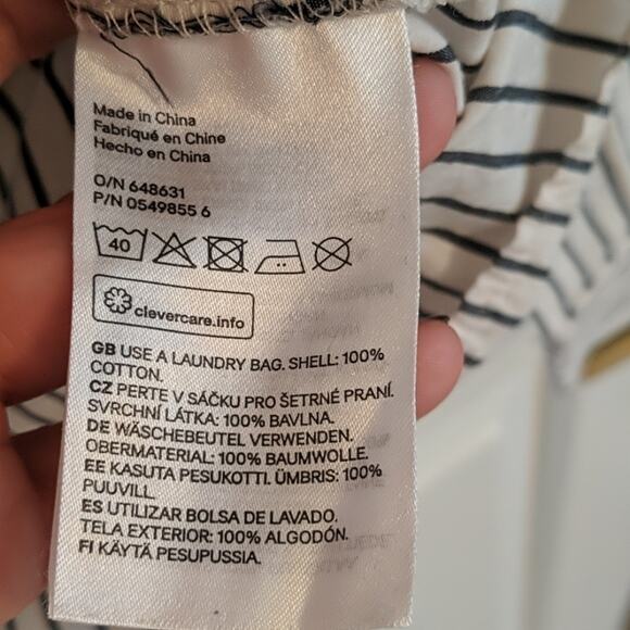 EUC H&M Tie Front Top, 2 - Picture 4 of 7